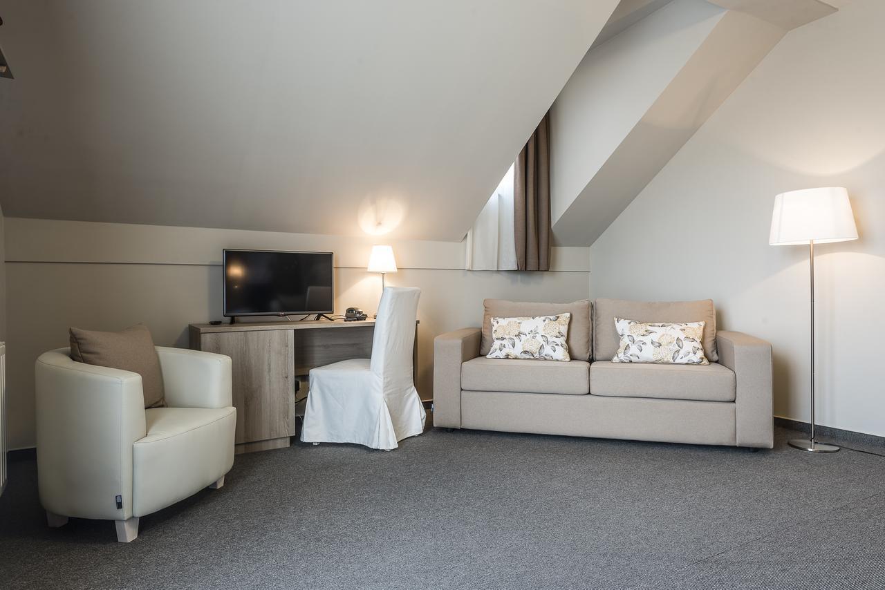 Levendula Hotel Algyo Стая снимка